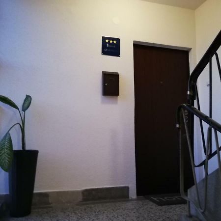 Apartman Skribulja Zupanja Exterior foto